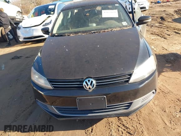 ✅ 2014 Volkswagen Jetta SE • VIN: 3VWD17AJ6EM324957 • Lot: 43855829. Listed on IAAI with 130,161 mi. Free auction sales archive from the USA and detailed vehicle history report at DreamBid. Image 6.