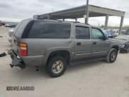 ✅ 2002 Chevrolet Suburban LS • VIN: 3GNGK26U72G266300 • Лот: 87486704. Опубликован ранее на Copart с пробегом 278 371 миль. Бесплатный доступ к архиву аукционных продаж из США и подробный отчёт об истории автомобиля на DreamBid. Изображение 3.