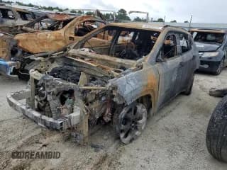 ✅ 2020 Jeep Compass Limited • VIN: 3C4NJCCB8LT152388 • Lot: 84820435. Wystawiony na Copart z przebiegiem Nie podano. Bezpłatny archiwum sprzedaży aukcyjnych z USA i szczegółowy raport historii pojazdu na DreamBid. Zdjęcie 1.