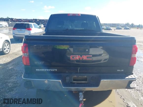 ✅ 2015 GMC Sierra 1500 SLE • VIN: 3GTU2UEC8FG362362 • Lot: 43457229. Listed on IAAI with 224,830 mi. Free auction sales archive from the USA and detailed vehicle history report at DreamBid. Image 16.