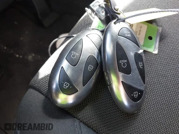 ✅ 2025 Hyundai Santa Fe SE • VIN: 5NMP14GL3SH129405 • Lot: 42752744. Listed on IAAI with 5,404 mi. Free auction sales archive from the USA and detailed vehicle history report at DreamBid. Image 11.