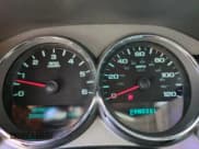 ✅ 2009 GMC Sierra 1500 • VIN: 1GTEK24079Z105004 • Lot: 66705205. Wystawiony na Copart z przebiegiem 208 886 mil. Bezpłatny archiwum sprzedaży aukcyjnych z USA i szczegółowy raport historii pojazdu na DreamBid. Zdjęcie 9.