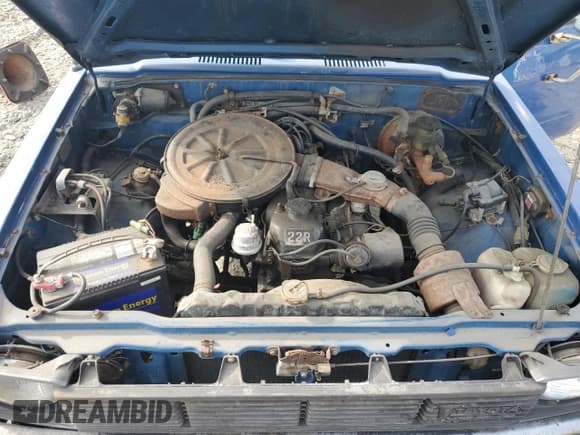 ✅ 1981 Toyota Pickup • VIN: JT4RN44D3B0002213 • Lot: 69683494. Listed on Copart with 46,399 mi. Free auction sales archive from the USA and detailed vehicle history report at DreamBid. Image 11.