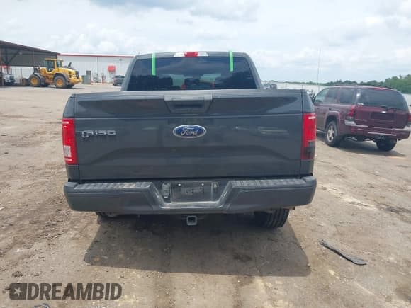 ✅ 2017 Ford F-150 XL • VIN: 1FTEW1CP2HKD16227 • Lot: 42367227. Listed on IAAI with 129,971 mi. Free auction sales archive from the USA and detailed vehicle history report at DreamBid. Image 16.