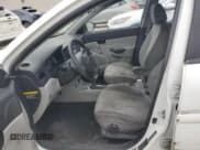 ✅ 2011 Hyundai Accent GLS • VIN: KMHCN4AC1BU610141 • Лот: 47723115. Опубликован ранее на Copart с пробегом 179 192 миль. Бесплатный доступ к архиву аукционных продаж из США и подробный отчёт об истории автомобиля на DreamBid. Изображение 7.