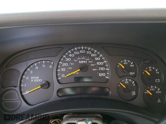 ✅ 2005 Chevrolet Avalanche LS • VIN: 3GNEC12Z95G213960 • Lot: 92238165. Wystawiony na Copart z przebiegiem Nie podano. Bezpłatny archiwum sprzedaży aukcyjnych z USA i szczegółowy raport historii pojazdu na DreamBid. Zdjęcie 9.