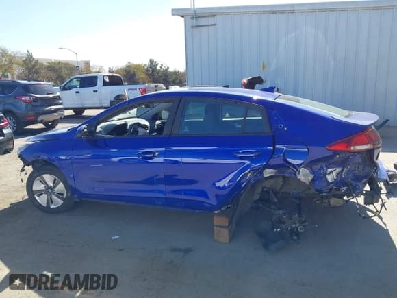 ✅ 2019 Hyundai Ioniq Blue • VIN: KMHC65LC1KU169059 • Lot: 41503066. Wystawiony na IAAI z przebiegiem 176 408 mil. Bezpłatny archiwum sprzedaży aukcyjnych z USA i szczegółowy raport historii pojazdu na DreamBid. Zdjęcie 15.