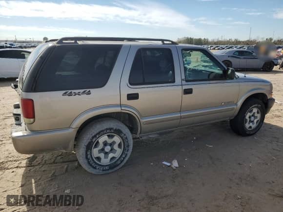 2003 Chevrolet Blazer LS with VIN 1GNDT13X93K118796, listed as a Copart auction lot 89154105 with 94,242 mi miles and Clean title. Bid and sale history available at DreamBid. Image 3.