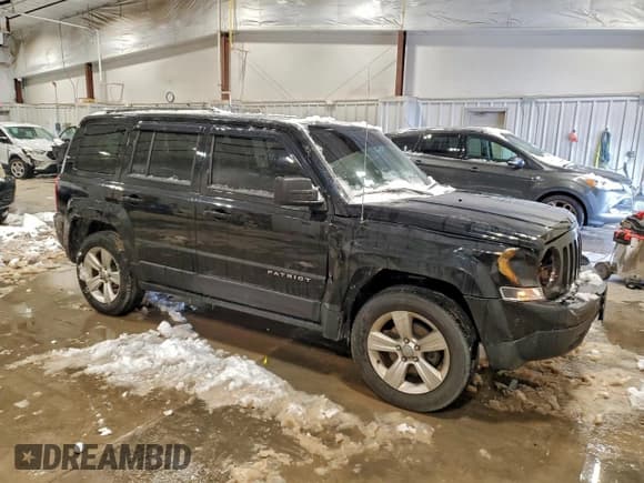 ✅ 2013 Jeep Patriot Sport • VIN: 1C4NJRBBXDD167518 • Лот: 94122525. Опубликован ранее на Copart с пробегом 155 761 миль. Бесплатный доступ к архиву аукционных продаж из США и подробный отчёт об истории автомобиля на DreamBid. Изображение 4.