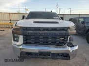 ✅ 2021 Chevrolet Silverado 2500HD Work Truck • VIN: 1GC1YLE70MF280834 • Lot: 47467895. Wystawiony na Copart z przebiegiem 48 861 mil. Bezpłatny archiwum sprzedaży aukcyjnych z USA i szczegółowy raport historii pojazdu na DreamBid. Zdjęcie 5.