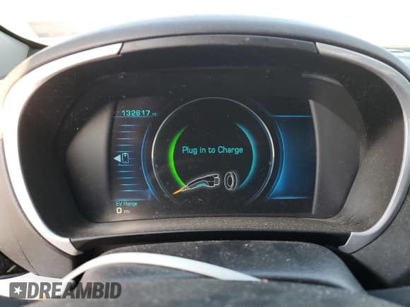 ✅ 2017 Chevrolet Volt LT • VIN: 1G1RC6S50HU131226 • Lot: 69229613. Wystawiony na Copart z przebiegiem 132 617 mil. Bezpłatny archiwum sprzedaży aukcyjnych z USA i szczegółowy raport historii pojazdu na DreamBid. Zdjęcie 9.