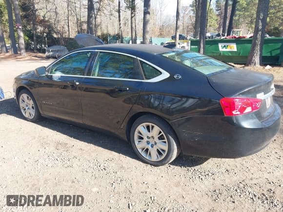 ✅ 2017 Chevrolet Impala LS • VIN: 1G11Z5SA8HU118310 • Lot: 43801020. Wystawiony na IAAI z przebiegiem 138 822 mil. Bezpłatny archiwum sprzedaży aukcyjnych z USA i szczegółowy raport historii pojazdu na DreamBid. Zdjęcie 3.