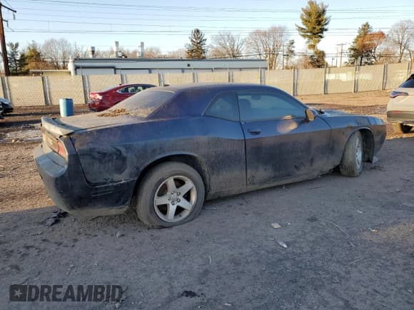 ✅ 2014 Dodge Challenger SXT • VIN: 2C3CDYAG7EH111177 • Lot: 84601574. Wystawiony na Copart z przebiegiem 113 252 mil. Bezpłatny archiwum sprzedaży aukcyjnych z USA i szczegółowy raport historii pojazdu na DreamBid. Zdjęcie 3.