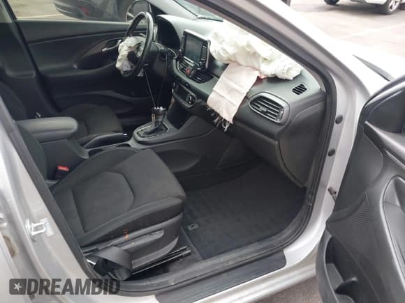 ✅ 2018 Hyundai Elantra • VIN: KMHH35LE8JU030089 • Lot: 43422888. Listed on IAAI with 124,327 mi. Free auction sales archive from the USA and detailed vehicle history report at DreamBid. Image 5.