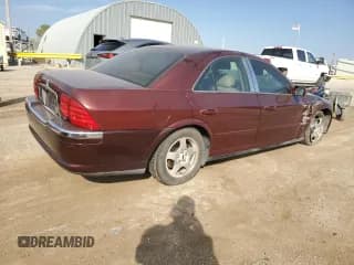 ✅ 2000 Lincoln LS • VIN: 1LNHM87A3YY835801 • Lot: 76049624. Wystawiony na Copart z przebiegiem 101 738 mil. Bezpłatny archiwum sprzedaży aukcyjnych z USA i szczegółowy raport historii pojazdu na DreamBid. Zdjęcie 3.