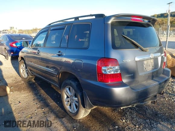 ✅ 2007 Toyota Highlander w/3rd Row • VIN: JTEEW21A370036360 • Lot: 43595395. Wystawiony na IAAI z przebiegiem 220 402 mil. Bezpłatny archiwum sprzedaży aukcyjnych z USA i szczegółowy raport historii pojazdu na DreamBid. Zdjęcie 3.