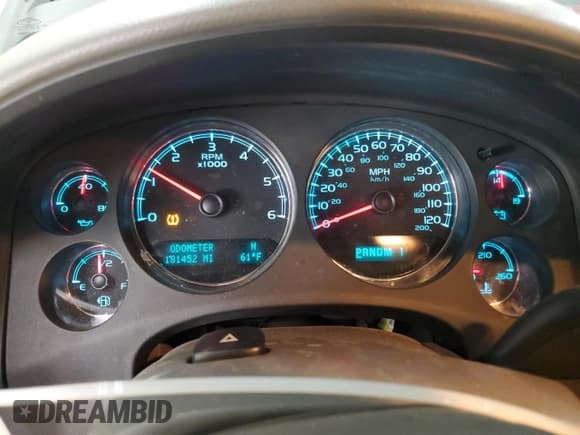 ✅ 2011 Chevrolet Silverado 2500HD LTZ • VIN: 1GC2KYCG4BZ389881 • Lot: 51113625. Listed on Copart with 181,452 mi. Free auction sales archive from the USA and detailed vehicle history report at DreamBid. Image 9.