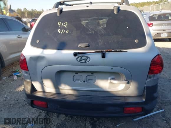 2005 Hyundai Santa Fe GLS z VIN KM8SC13D25U938582, wystawiony jako IAAI lot #41283607 z przebiegiem 176 212 mil mil oraz . Historia ofert i sprzedaży dostępna na DreamBid. Obrazek 16.