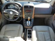 ✅ 2007 Saturn VUE V6 • VIN: 5GZCZ63467S822562 • Lot: 50471645. Wystawiony na Copart z przebiegiem 150 013 mil. Bezpłatny archiwum sprzedaży aukcyjnych z USA i szczegółowy raport historii pojazdu na DreamBid. Zdjęcie 8.