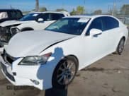 ✅ 2013 Lexus GS 350 • VIN: JTHBE1BLXD5019329 • Lot: 43682235. Wystawiony na IAAI z przebiegiem 117 822 mil. Bezpłatny archiwum sprzedaży aukcyjnych z USA i szczegółowy raport historii pojazdu na DreamBid. Zdjęcie 2.