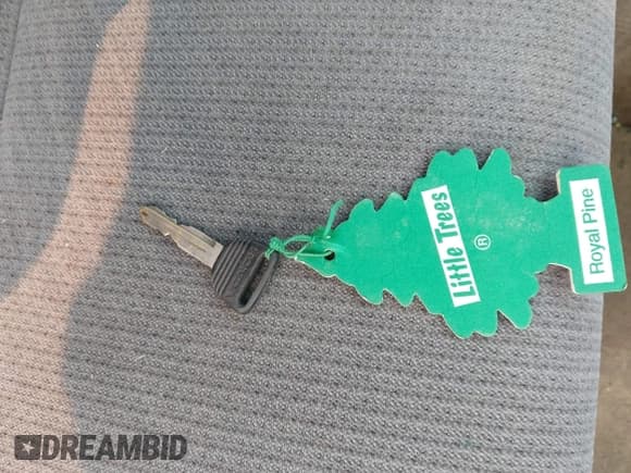 ✅ 1997 Honda Civic DX • VIN: 2HGEJ6525VH586800 • Lot: 42388090. Listed on IAAI with 255,879 mi. Free auction sales archive from the USA and detailed vehicle history report at DreamBid. Image 11.