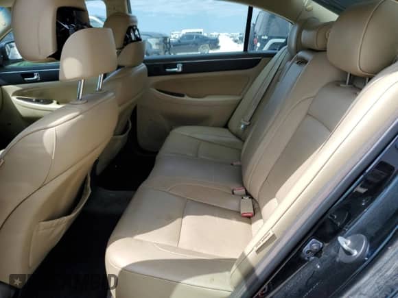 2009 Hyundai Genesis z VIN KMHGC46E59U058056, wystawiony jako Copart lot #71037764 z przebiegiem 265 799 mil mil oraz Szkoda całkowita • Salvage title. Historia ofert i sprzedaży dostępna na DreamBid. Obrazek 10.