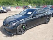 ✅ 2010 Mercedes-Benz E 63 AMG • VIN: WDDHF7HB1AA149079 • Lot: 42352755. Listed on IAAI with 162,115 mi. Free auction sales archive from the USA and detailed vehicle history report at DreamBid. Image 2.