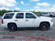 ✅ 2013 Chevrolet Tahoe Commercial • VIN: 1GNLC2E05DR327981 • Lot: 42835627. Wystawiony na IAAI z przebiegiem 164 099 mil. Bezpłatny archiwum sprzedaży aukcyjnych z USA i szczegółowy raport historii pojazdu na DreamBid. Zdjęcie 13.