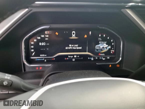 ✅ 2025 GMC Sierra 2500HD Denali • VIN: 1GT4UREY7SF243166 • Lot: 57823035. Wystawiony na Copart z przebiegiem 6 305 mil. Bezpłatny archiwum sprzedaży aukcyjnych z USA i szczegółowy raport historii pojazdu na DreamBid. Zdjęcie 9.