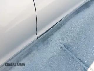 ✅ 2012 Hyundai Azera • VIN: KMHFH4JG6CA176924 • Лот: 43023155. Опубликован ранее на IAAI с пробегом 122 345 миль. Бесплатный доступ к архиву аукционных продаж из США и подробный отчёт об истории автомобиля на DreamBid. Изображение 6.