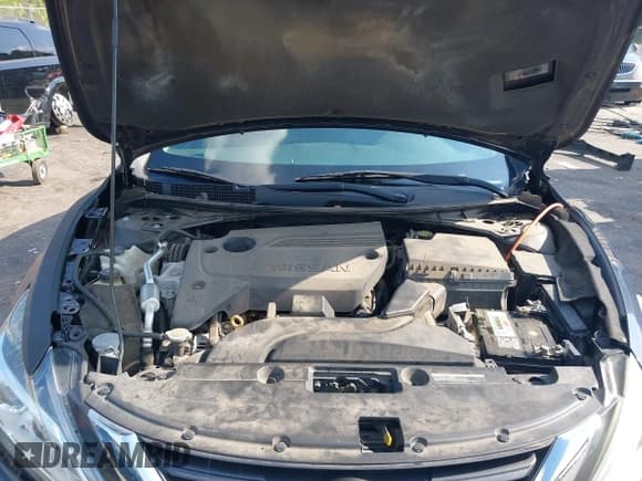 ✅ 2016 Nissan Altima S • VIN: 1N4AL3AP2GN342982 • Lot: 43166231. Listed on IAAI with 85,973 mi. Free auction sales archive from the USA and detailed vehicle history report at DreamBid. Image 10.