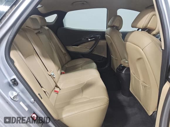 ✅ 2015 Hyundai Azera • VIN: KMHFG4JGXFA467689 • Lot: 80814505. Listed on Copart with 141,461 mi. Free auction sales archive from the USA and detailed vehicle history report at DreamBid. Image 10.
