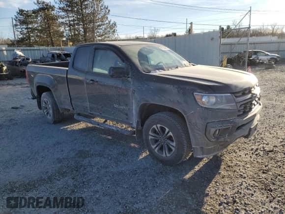 2021 Chevrolet Colorado 4WD Z71 z VIN 1GCHTDEN9M1172226, wystawiony jako Copart lot #87714845 z przebiegiem 31 895 mil mil oraz Szkoda całkowita • Salvage title. Historia ofert i sprzedaży dostępna na DreamBid. Obrazek 4.