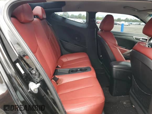 2014 Hyundai Veloster с VIN KMHTC6AD2EU212015, выставлен на аукционе Copart как лот 64215994 с пробегом 85 914 миль миль и Списание • Salvage title. История ставок и продаж доступна на DreamBid. Изображение 10.