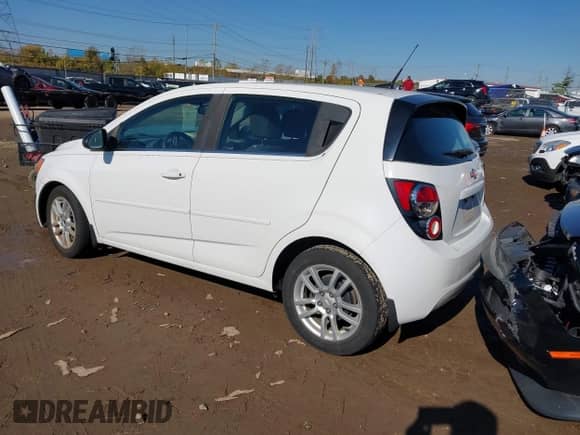 2012 Chevrolet Sonic LT с VIN 1G1JC6SH0C4229043, выставлен на аукционе IAAI как лот 43612612 с пробегом 96 265 миль миль и . История ставок и продаж доступна на DreamBid. Изображение 3.