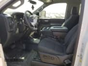 ✅ 2022 Chevrolet Silverado 1500 • VIN: 1GB0WLE76NF200024 • Лот: 66883294. Опубликован ранее на Copart с пробегом 16 377 миль. Бесплатный доступ к архиву аукционных продаж из США и подробный отчёт об истории автомобиля на DreamBid. Изображение 7.