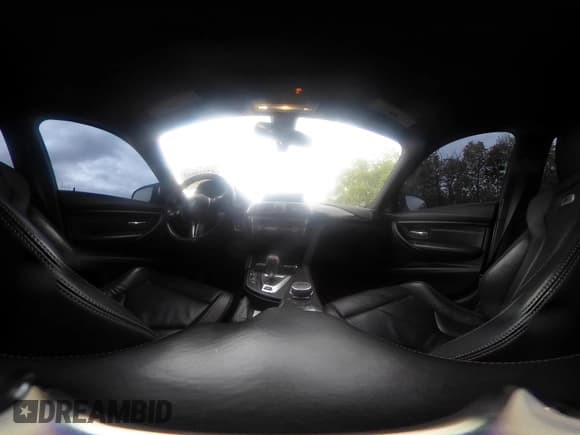 ✅ 2016 BMW M3 • VIN: WBS8M9C57GP966908 • Lot: 42318665. Listed on IAAI with 50,498 mi. Free auction sales archive from the USA and detailed vehicle history report at DreamBid. Image 18.