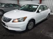 ✅ 2012 Honda Accord LX • VIN: 1HGCP2F31CA030288 • Lot: 43568751. Wystawiony na IAAI z przebiegiem 134 021 mil. Bezpłatny archiwum sprzedaży aukcyjnych z USA i szczegółowy raport historii pojazdu na DreamBid. Zdjęcie 2.