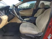 ✅ 2013 Hyundai Sonata GLS • VIN: 5NPEB4AC8DH687186 • Лот: 82529455. Опубликован ранее на Copart с пробегом 198 451 миль. Бесплатный доступ к архиву аукционных продаж из США и подробный отчёт об истории автомобиля на DreamBid. Изображение 7.