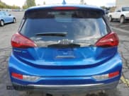 ✅ 2020 Chevrolet Bolt EV LT • VIN: 1G1FW6S05L4108032 • Lot: 76198224. Wystawiony na Copart z przebiegiem 39 215 mil. Bezpłatny archiwum sprzedaży aukcyjnych z USA i szczegółowy raport historii pojazdu na DreamBid. Zdjęcie 6.