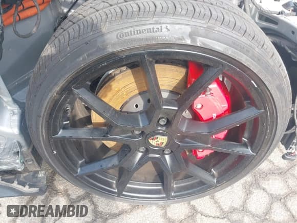 ✅ 2022 Porsche Taycan GTS • VIN: WP0AD2Y19NSA59421 • Лот: 43147077. Опубликован ранее на IAAI с пробегом 18 611 миль. Бесплатный доступ к архиву аукционных продаж из США и подробный отчёт об истории автомобиля на DreamBid. Изображение 12.