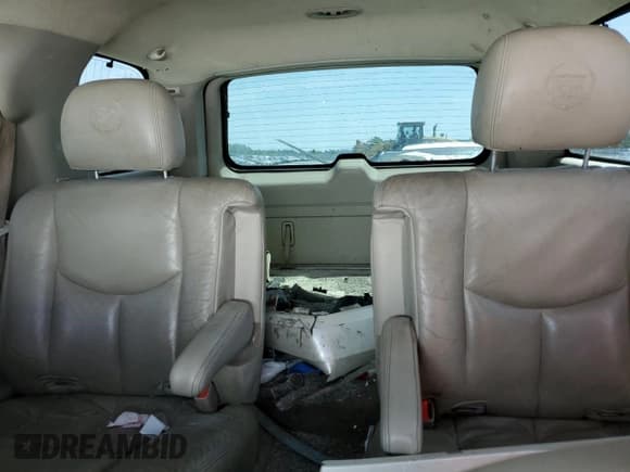 ✅ 2006 Cadillac Escalade • VIN: 1GYEK63NX6R103189 • Lot: 55246695. Listed on Copart with Not provided. Free auction sales archive from the USA and detailed vehicle history report at DreamBid. Image 10.