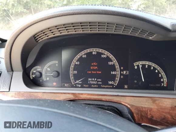 ✅ 2007 Mercedes-Benz S 550 • VIN: WDDNG71XX7A114961 • Lot: 69219295. Listed on Copart with 173,552 mi. Free auction sales archive from the USA and detailed vehicle history report at DreamBid. Image 9.