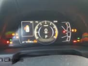 ✅ 2019 Lexus ES 350 • VIN: JTHBZ1B12K2003336 • Лот: 92319635. Опубликован ранее на Copart с пробегом 121 948 миль. Бесплатный доступ к архиву аукционных продаж из США и подробный отчёт об истории автомобиля на DreamBid. Изображение 9.