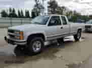 1994 Chevrolet Silverado 2500 z VIN 1GCGK29F3RE151412, wystawiony jako Copart lot #87254025 z przebiegiem 244 135 mil mil oraz Szkoda całkowita • Salvage title. Historia ofert i sprzedaży dostępna na DreamBid. Obrazek 1.