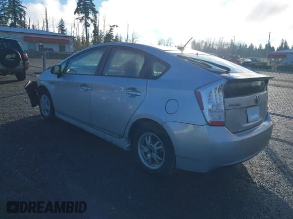 ✅ 2010 Toyota Prius II • VIN: JTDKN3DU1A1313787 • Lot: 43799365. Wystawiony na IAAI z przebiegiem 160 768 mil. Bezpłatny archiwum sprzedaży aukcyjnych z USA i szczegółowy raport historii pojazdu na DreamBid. Zdjęcie 3.