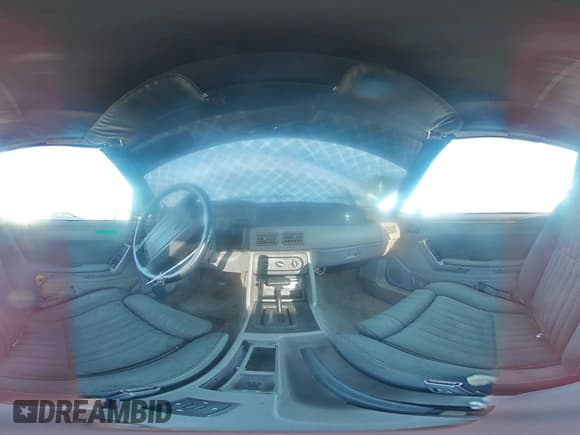 ✅ 1990 Ford Mustang GT • VIN: 1FACP45E1LF212742 • Lot: 69967584. Wystawiony na Copart z przebiegiem 96 413 mil. Bezpłatny archiwum sprzedaży aukcyjnych z USA i szczegółowy raport historii pojazdu na DreamBid. Zdjęcie 13.