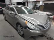 ✅ 2014 Hyundai Sonata SE • VIN: 5NPEC4AC9EH905666 • Лот: 43651191. Опубликован ранее на IAAI с пробегом 116 879 миль. Бесплатный доступ к архиву аукционных продаж из США и подробный отчёт об истории автомобиля на DreamBid. Изображение 1.