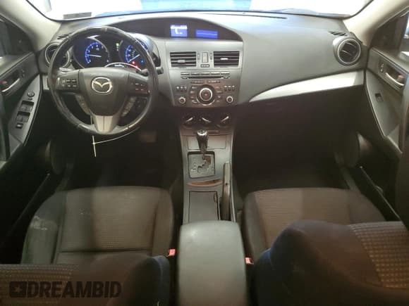 ✅ 2012 Mazda 3 i Touring • VIN: JM1BL1L84C1612661 • Lot: 50300655. Wystawiony na Copart z przebiegiem 198 637 mil. Bezpłatny archiwum sprzedaży aukcyjnych z USA i szczegółowy raport historii pojazdu na DreamBid. Zdjęcie 8.