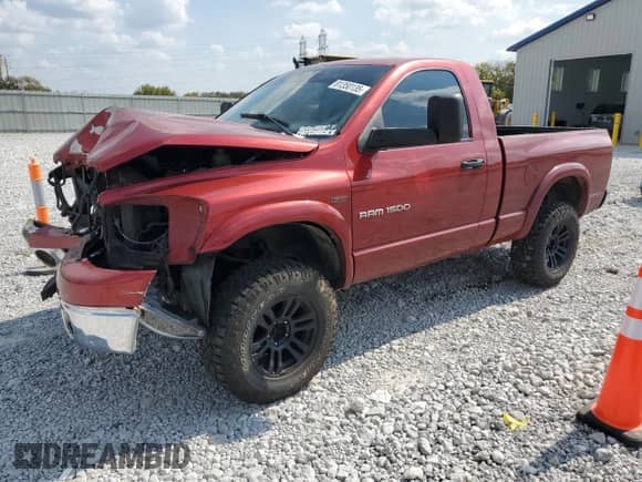 2006 Dodge 1500 SLT z VIN 1D7HU16286J244171, wystawiony jako Copart lot #81350135 z przebiegiem 197 084 mil mil oraz Szkoda całkowita • Salvage title. Historia ofert i sprzedaży dostępna na DreamBid. Obrazek 1.